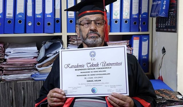 Rektörden 77 yaşında üniversiteden mezun olan arzuhalciye özel davet