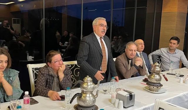 Çayeli'nde emektar eğitimci Seyithan Altaş emekliye ayrıldı