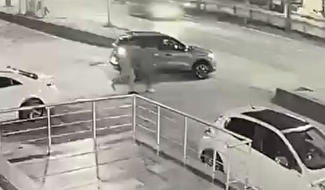 Aynı restoranda çalıştığı mesai arkadaşını 9 bıçak darbesiyle öldürdü