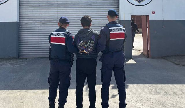 Çayeli ve Ardeşen'de aranan 2 hükümlü yakalandı
