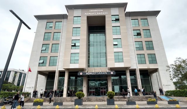 Trabzon merkezli 5 ilde siber dolandırıcılık operasyonu şüphelileri adliyede