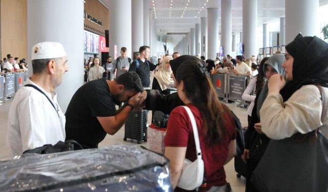 Hacılar kutsal topraklardan yurda dönmeye başladı