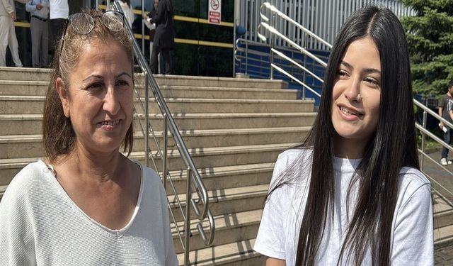 Anne-kız birlikte sınav heyecanı yaşadı
