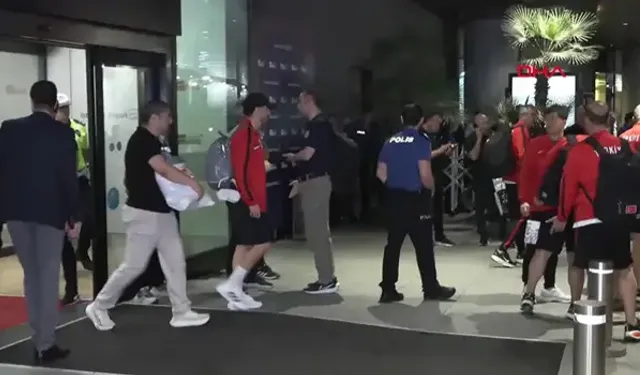 A Milli Futbol Takımı, yurda döndü