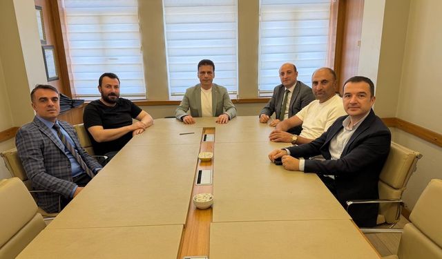 Çayeli TSO’da Nefes Kredisi hazırlığı: Banka Müdürleriyle istişare toplantısı yapıldı