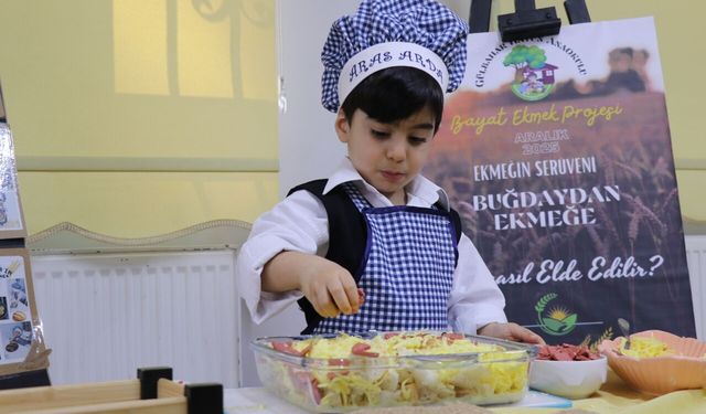 Rize'de anaokulu öğrencilerine "Bayat Ekmek Projesi" ile sıfır atık bilinci aşılandı