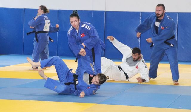 Paralimpik Judo Milli Takımı, Avrupa Şampiyonası için Rize'de güç depoluyor