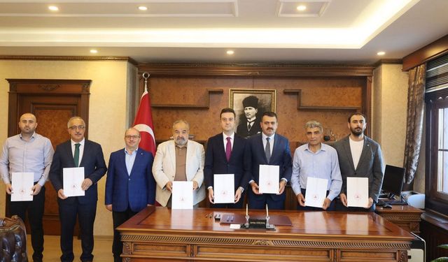 Çayeli'nde Yaz Okulu İçin İş Birliği Protokolü İmzalandı