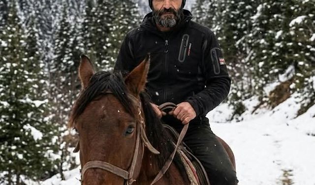 Kamyonetin dereye uçtuğu kazada kaybolan babanın da cansız bedenine ulaşıldı