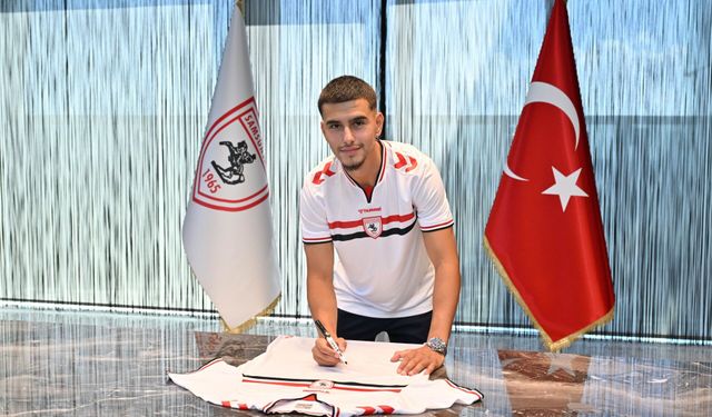 Samsunspor Samed Onur'u kadrosuna kattı