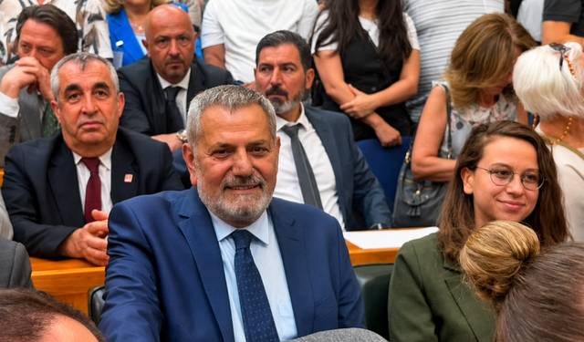 Özgür Özel ve 90 Milletvekili istifa etti: Tahsin Ocaklı da yeni oluşumda