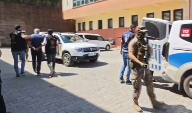 Artvin'de silahlı yaralama ve yağma olayına ilişkin 2 şüpheli tutuklandı