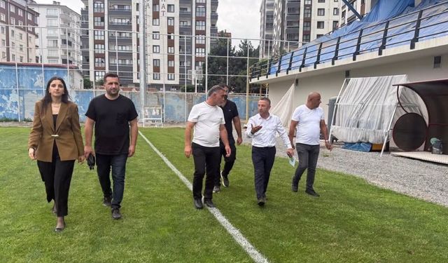 Pazar Futbol Sahası Tribün İnşaatında Yüzde 70 Tamamlandı