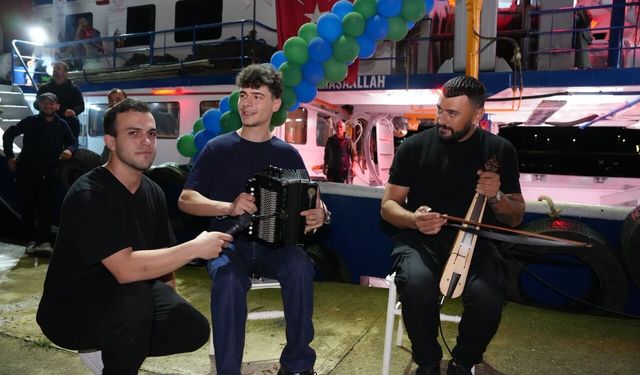 Rize'de Balıkçılar Yeni Sezona “Vira Bismillah” Dedi