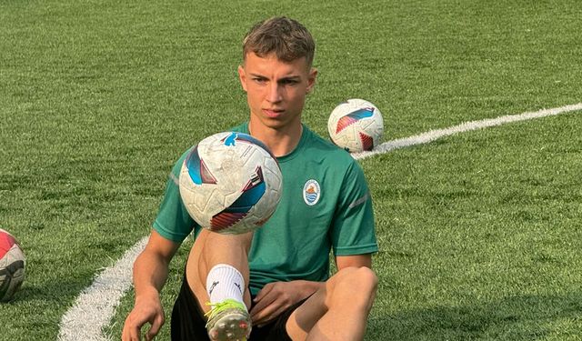 Pazarspor'un Genç Yeteneği Aziz Demir İdmanlarda Göz Dolduruyor