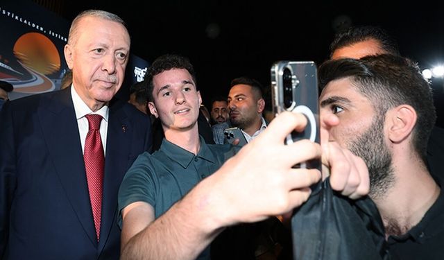 Cumhurbaşkanı Erdoğan, Samsun'da gençlerle buluştu