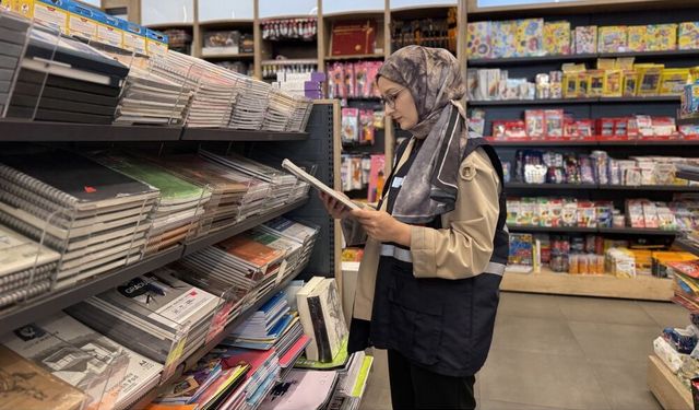 Trabzon'da kırtasiyeler denetlendi