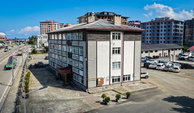 Rize İl Özel İdaresinin Engindere Yerleşkesi Yıkılıyor