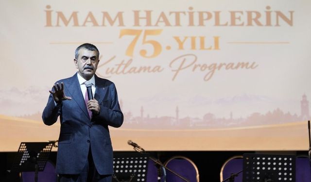 Bakan Tekin: "İmam hatip okullarının üçüncü kurucusu Cumhurbaşkanımız Sayın Recep Tayyip Erdoğan'dır"