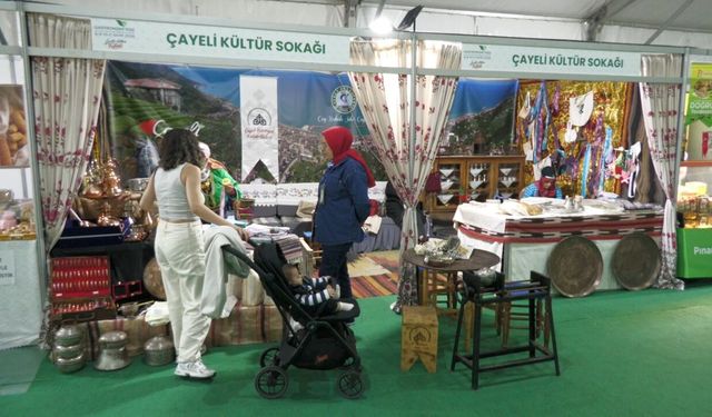 Rize'de yöresel lezzetler festivalde buluştu: 123 çeşit yemek sergileniyor
