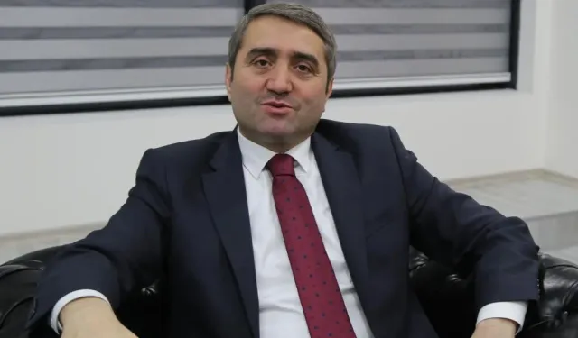 Rizeli İstanbul Milletvekili Selim Temurci partisinden istifa etti
