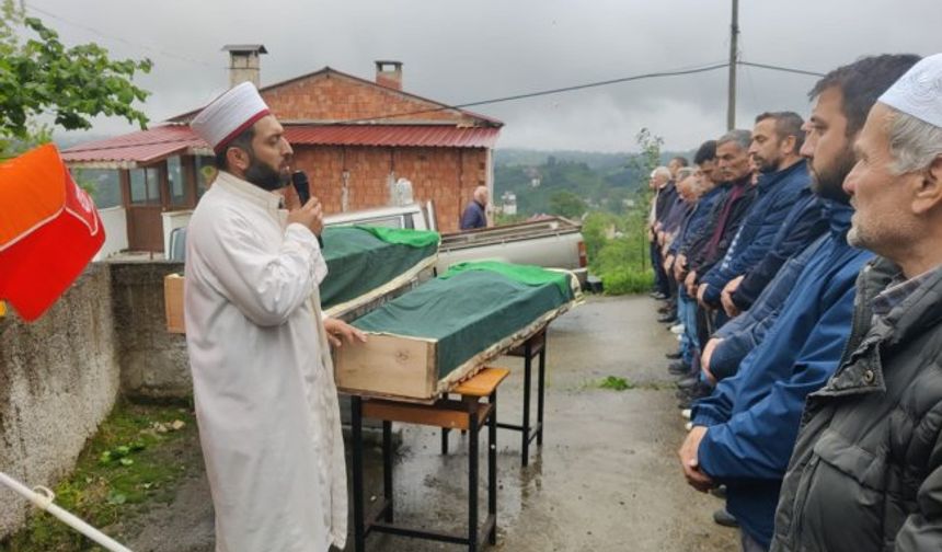 Trabzon'da iki kız kardeş aynı gün vefat etti