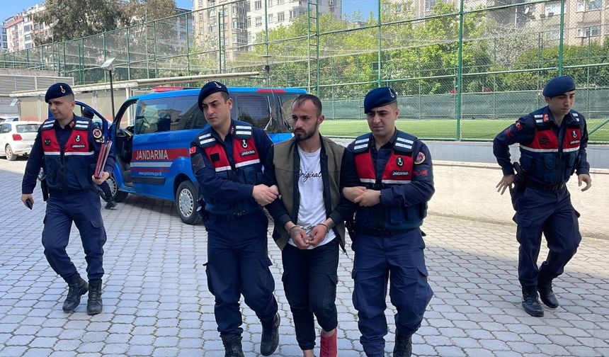 15 evden hırsızlık yaptığı öne sürülen zanlı yakalandı