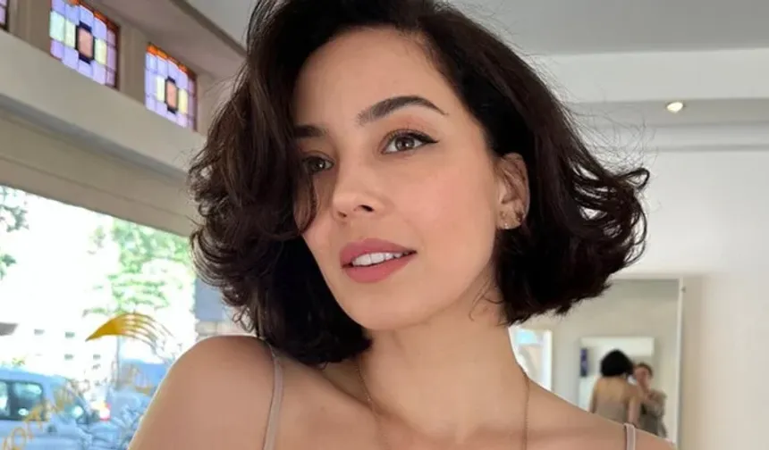 Azra Akın'ın yeni imajı