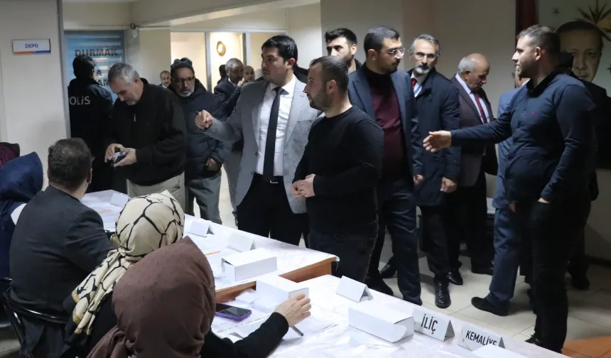 Erzurum ve Erzincan'da, AK Parti belediye başkan adayları için temayül yoklaması