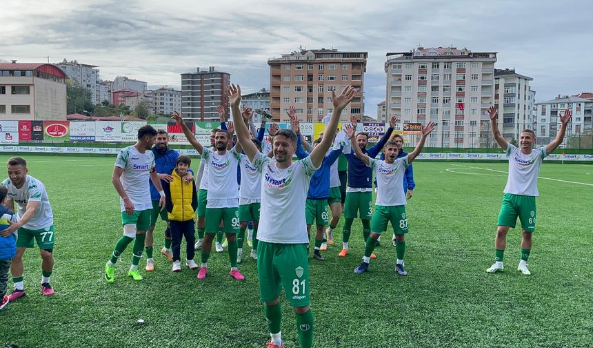 Çayelispor, Bayburt'u 4 golle geçti
