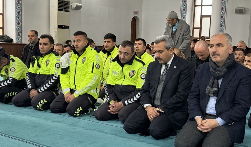 Rize'de şehit Em­ni­yet Mü­dü­rü Altuğ Verdi için mevlit okutuldu