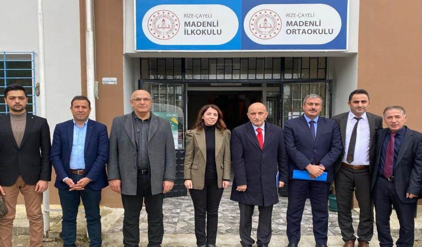Madenli’de Ortaokul Müdürleri ile Lgs Değerlendirme Toplantısı Yapıldı