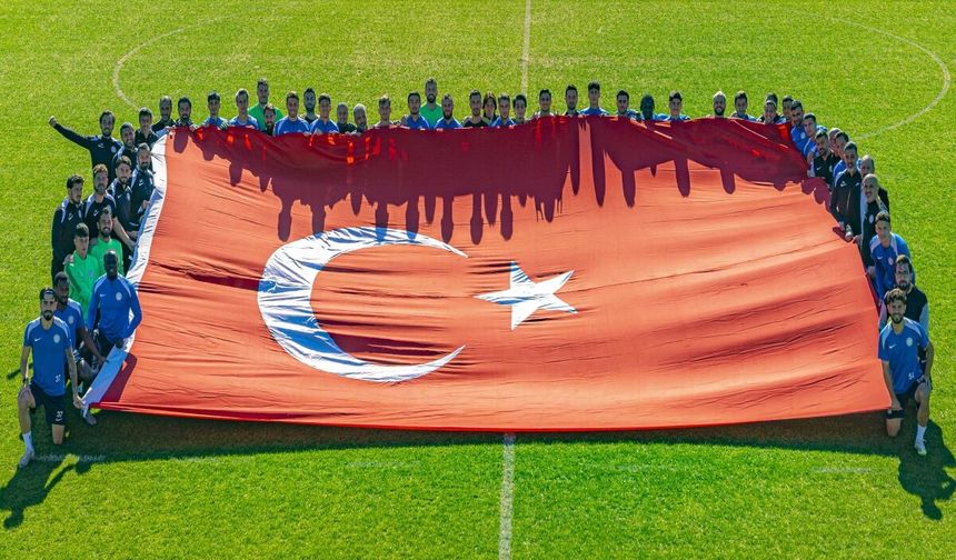 Çaykur Rizespor otizmli çocukları ağırladı