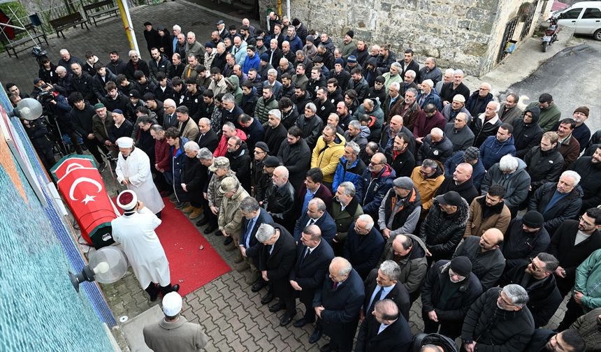 Erzurum'da çığ düşmesi sonucu hayatını kaybeden milli judocu Emre Yazgan, son yolculuğuna uğurlandı