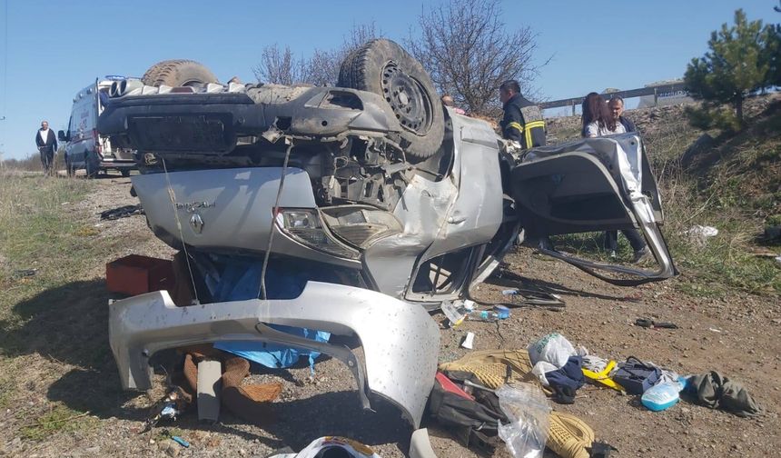 Bolu'da takla atan otomobilin sürücüsü yaralandı