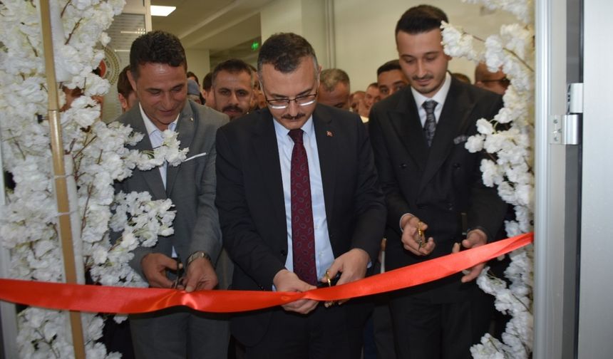 Boyabat’ta muhtarların yeni hizmet lokali açıldı