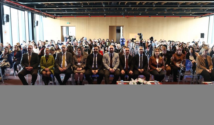 Samsun'da "Doğal Olan Normal Doğum Sempozyumu" gerçekleştirildi