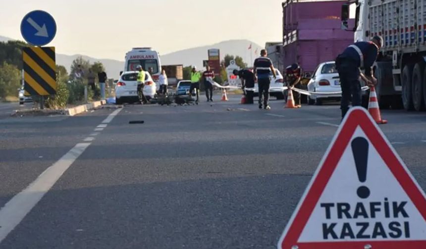 Rize'deki trafik kazasında 1 kişi öldü, 3 kişi yaralandı