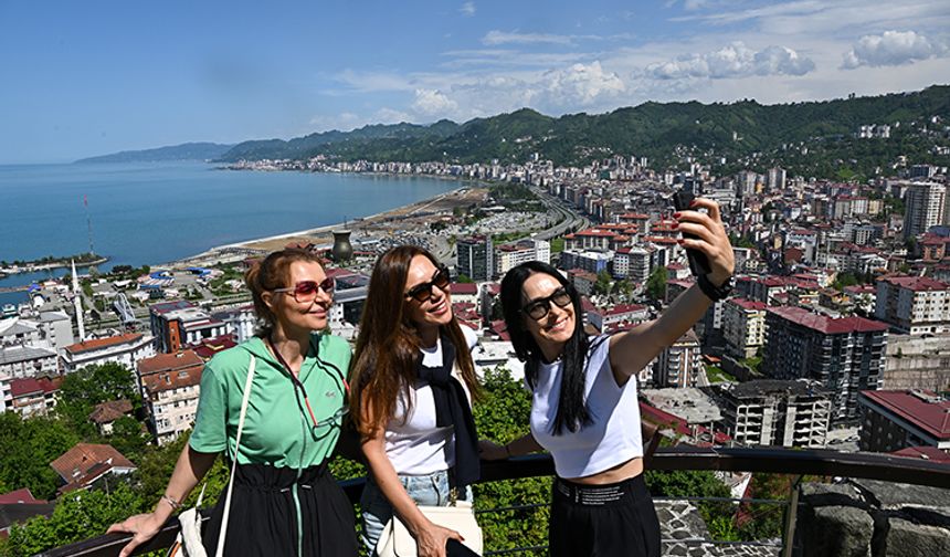 Rize doğal güzellikleriyle ziyaretçilerini bekliyor