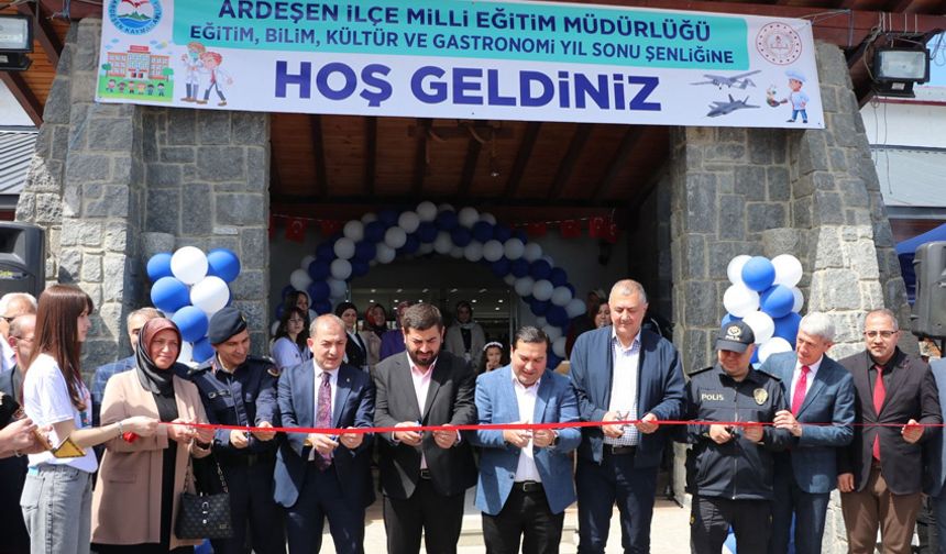 Ardeşen’de Eğitim, Bilim, Kültür ve Gastronomi Şenliği Coşkuyla Başladı!