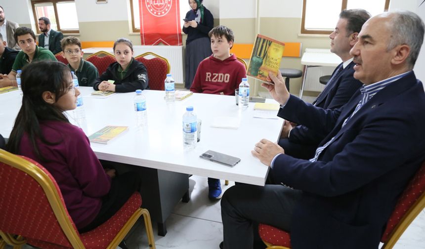 Rize’de Kitap Okuma Etkinliği Düzenlendi