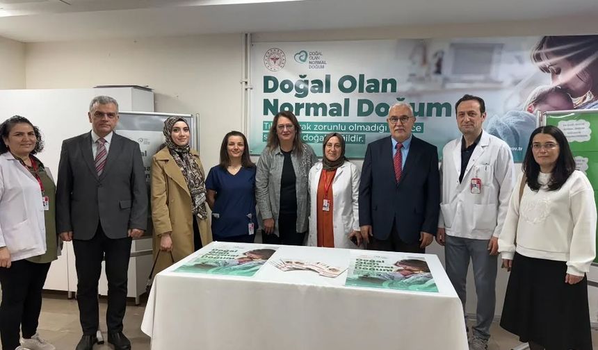 Trabzon’da Normal Doğuma Destek: Bilgilendirme Standı Büyük İlgi Gördü