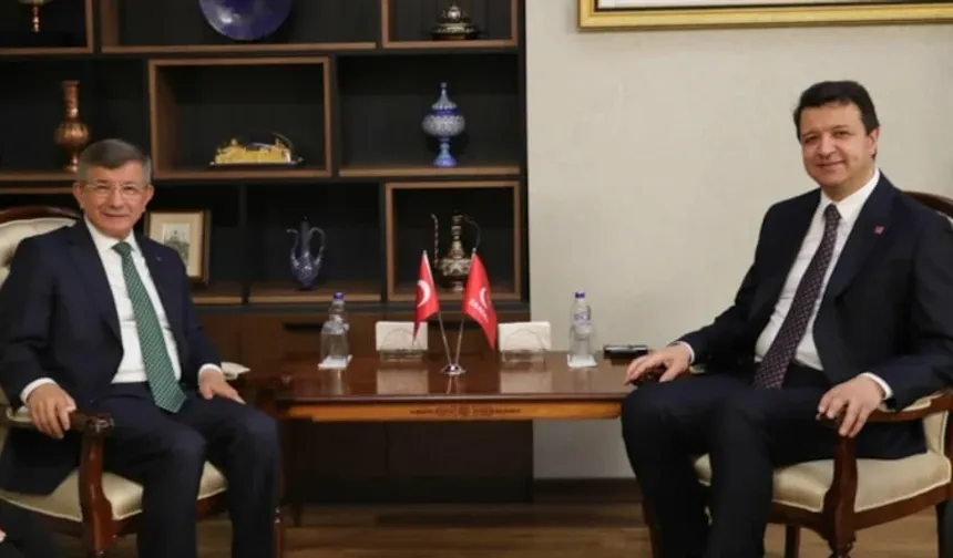 Davutoğlu'ndan, Arıkan'a ziyaret