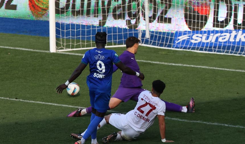 Çaykur Rizespor perdeyi 5 golle kapadı