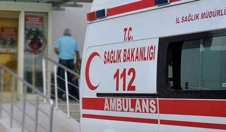 Askeri araçla otomobil çarpıştı: 3'ü askeri personel 4 yaralı