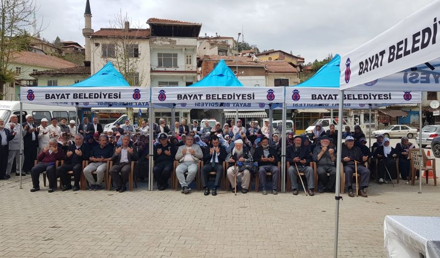 Bayat'ta hacı adayları kutsal topraklara uğurlandı