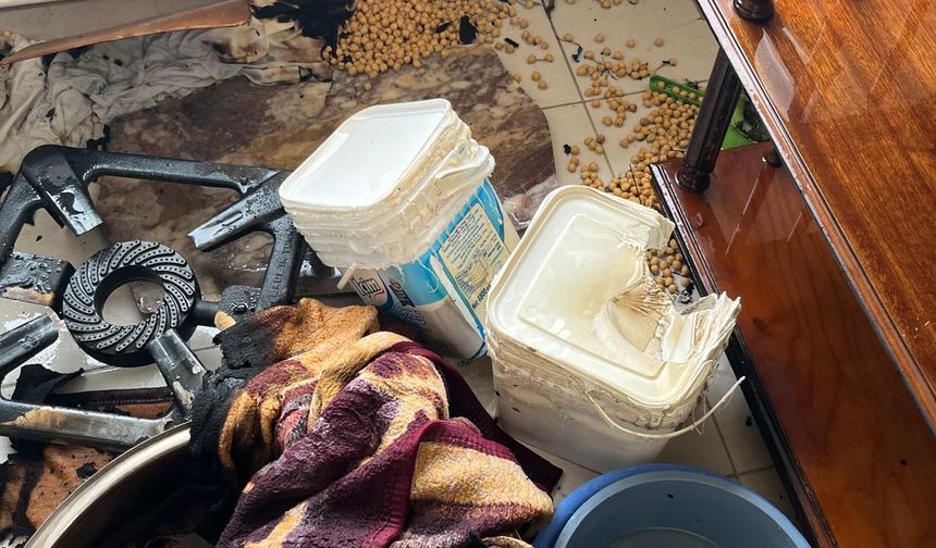 Bolu'da balkonda yakılan piknik tüpü yangına neden oldu