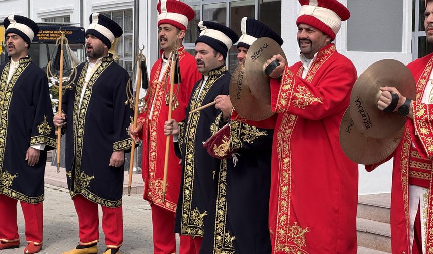 Bolu'da eğitimcilerden oluşan mehter takımı kuruldu