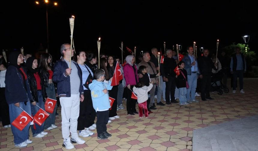 Cide'de Fener Alayı düzenlendi