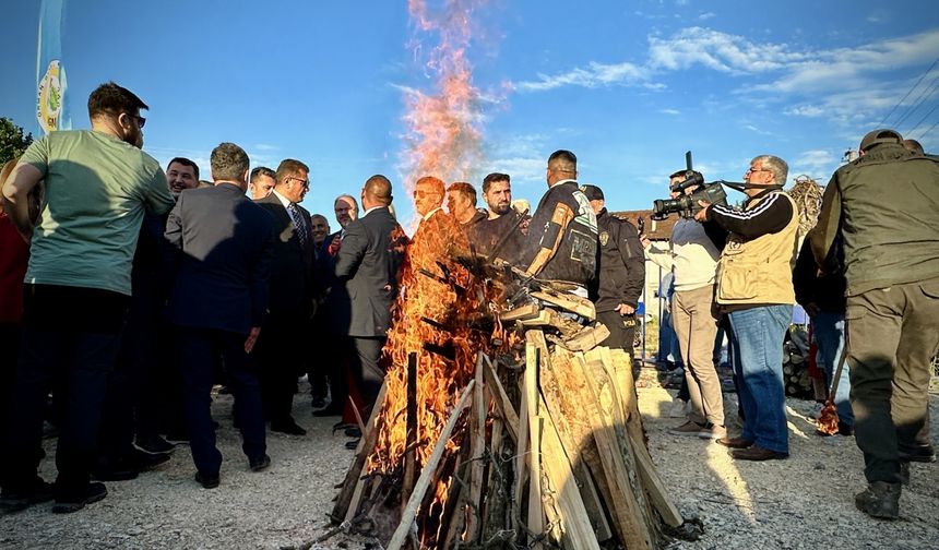Düzce'de "Roman Koordinasyon Ofisi ve Aile Danışma Merkezi" hizmete açıldı